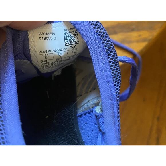 Saucony Women's Havok XC2 Flat Track and Field shoes sneakers 8 Spikes Purple - Picture 5 of 7